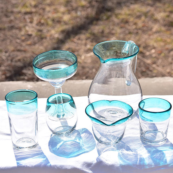 Colored Hand-Blown Drinkware Set For Home and Restaurant Featured Image