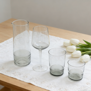 TABLEWARE SET DISTRIBUTOR