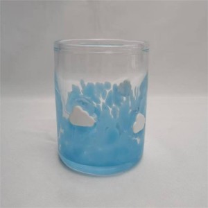 Various tumblers with different patterns