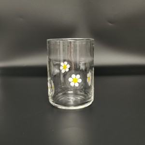 Various tumblers with different patterns