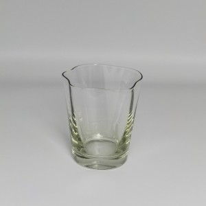 SET OF 4 TUMBLERS WITH DIFFERENT COLORS