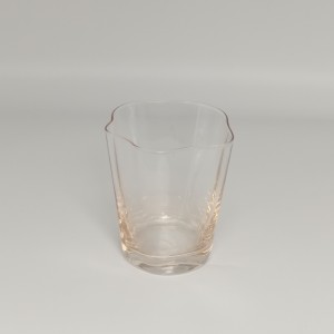 SET OF 4 TUMBLERS WITH DIFFERENT COLORS