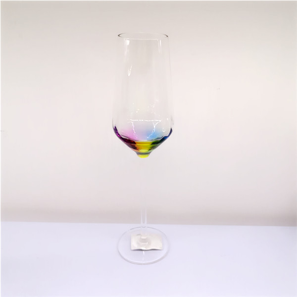 Gentle Ribbed Rainbow Tinting Decoration on the Bowl Base of Wine Glass-Champagne Flute-Cocktail Glass-Champagne Saucer-Hiball Glass-Water Cups