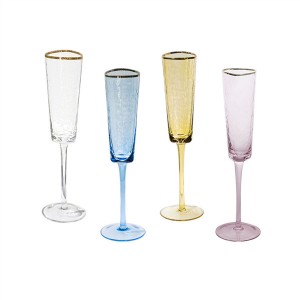 Gold Rimmed Triangle Hammer Eye Pattern Champagne Flutes