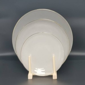 Sprayed Color +Gold Rim Glass Charger Plate Supplier