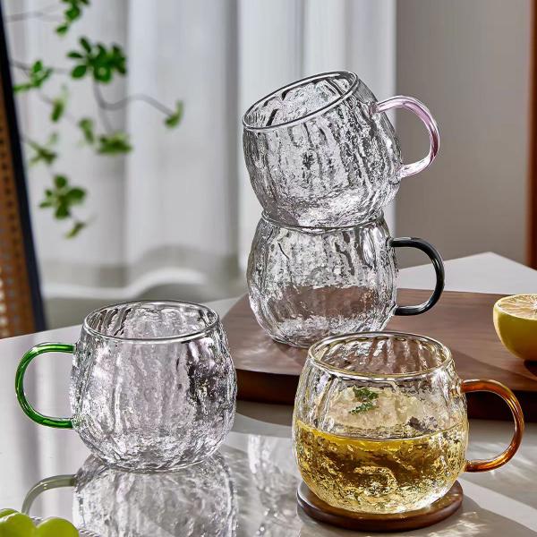 Wholesale Hammered Borosilicate Glass Mug with Colored Handle