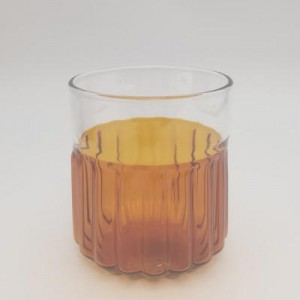 Spray-colored borosilicate tumbler