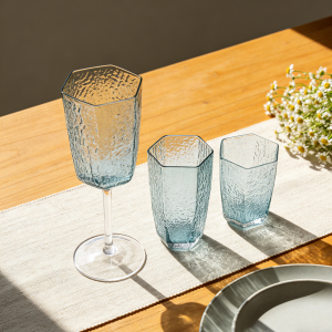 Set of 3 Hammer Pattern Wine Glass Supplied in China